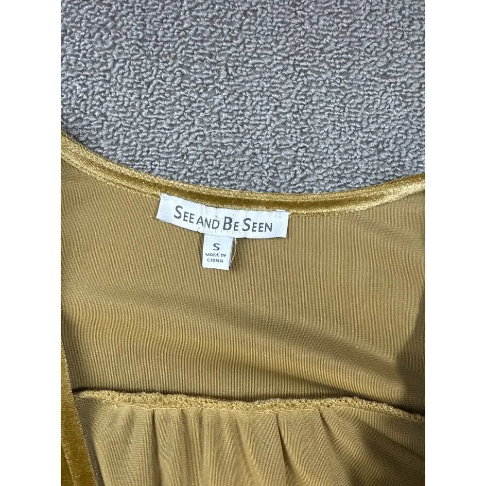 See and Be Seen Velvet Dress Maxi Short Sleeve Holiday Gold Size Small - Picture 3 of 7